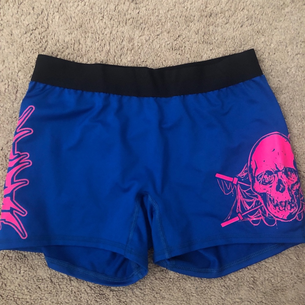 Lift evil booty shorts